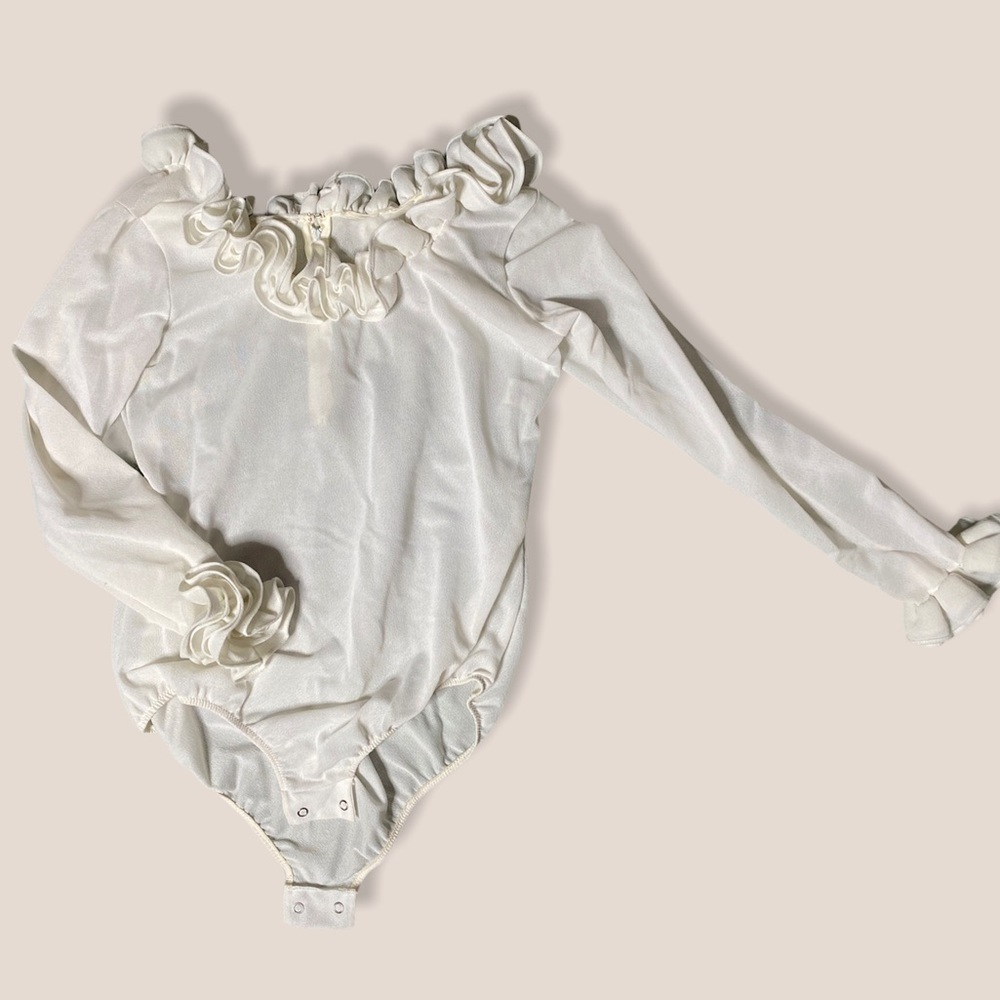 Frilly neck/sleeve bodysuit
